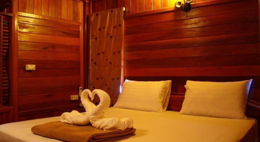 Sabai Ez Hotel Songkhla Exteriör bild